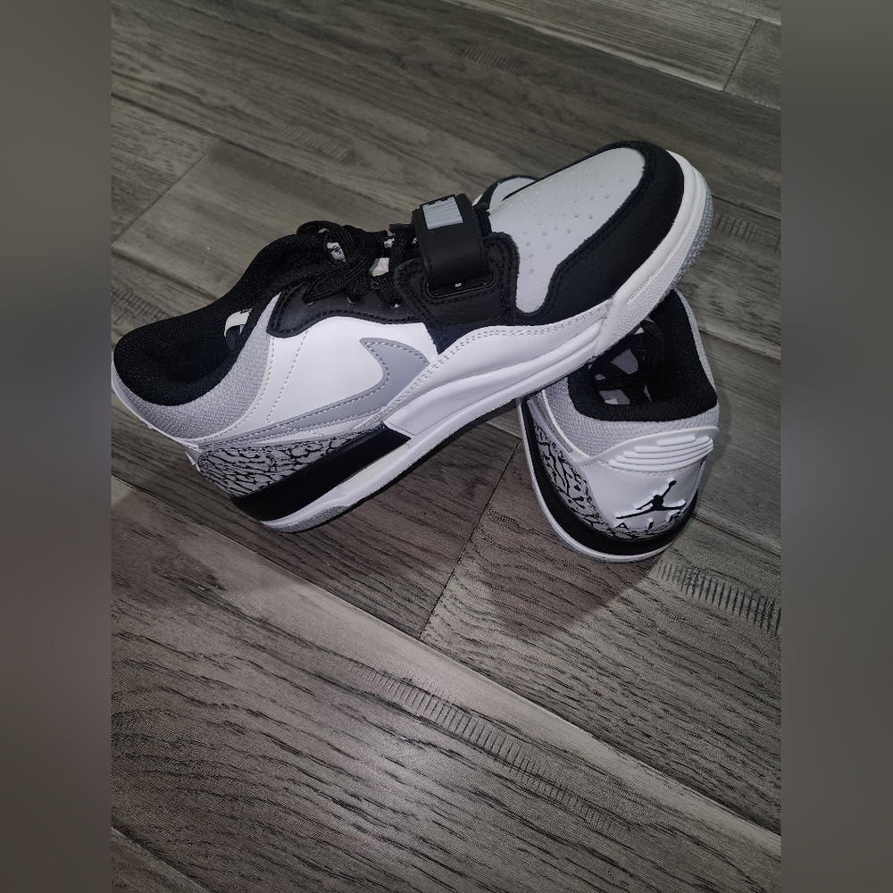 Nike Air Jordan legacy 312 low shoes.